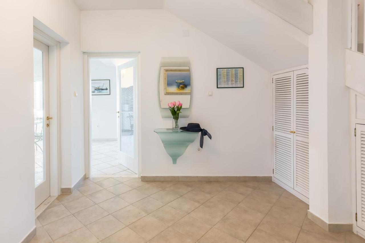 Apartments Croatia トロギール エクステリア 写真
