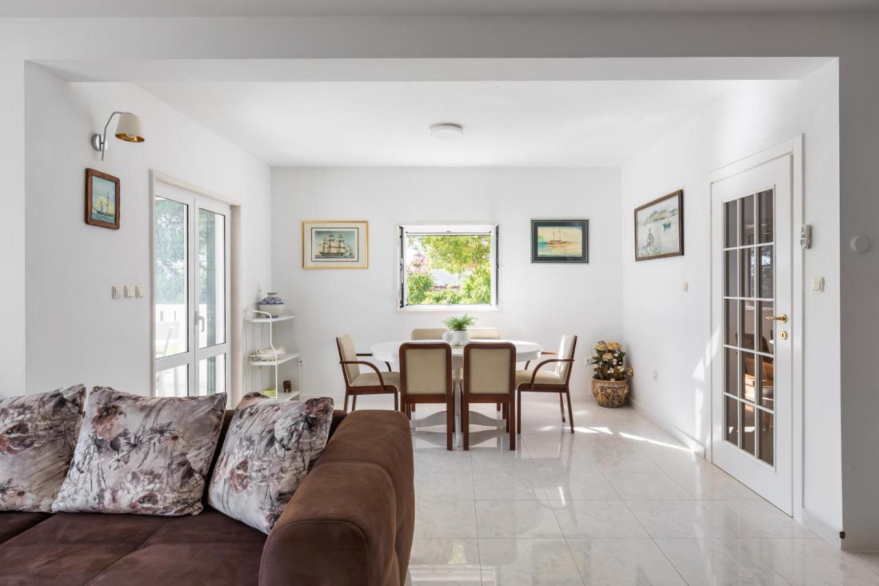 Apartments Croatia トロギール エクステリア 写真