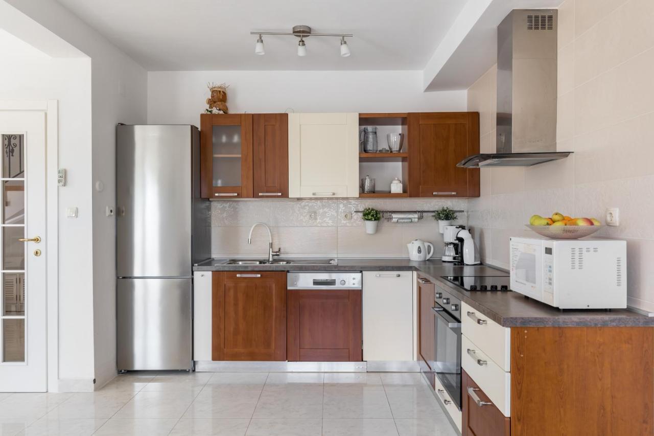 Apartments Croatia トロギール エクステリア 写真